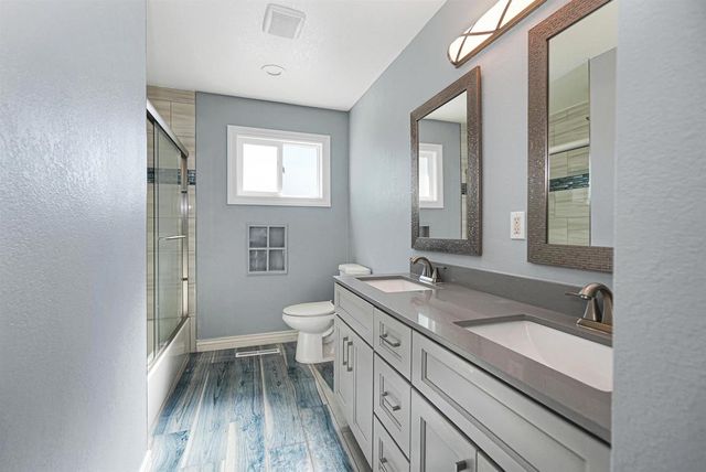 5 Terranova Dr, Antioch, CA 94509