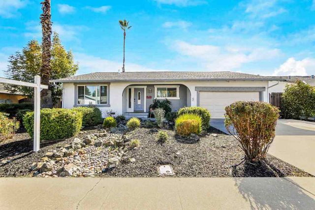 5 Terranova Dr, Antioch, CA 94509
