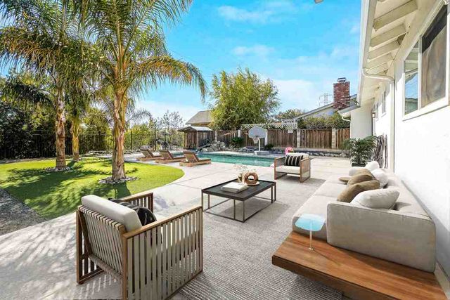 5 Terranova Dr, Antioch, CA 94509