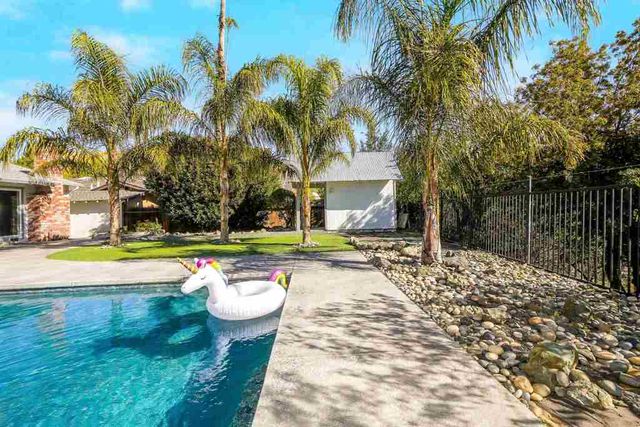 5 Terranova Dr, Antioch, CA 94509