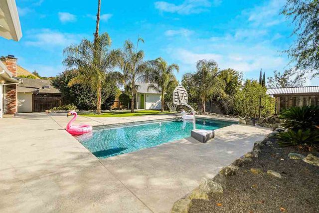 5 Terranova Dr, Antioch, CA 94509