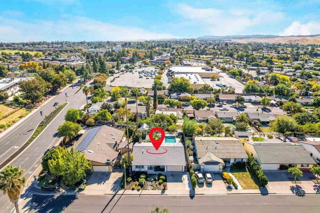 5 Terranova Dr, Antioch, CA 94509