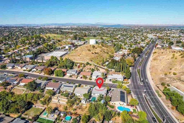 5 Terranova Dr, Antioch, CA 94509