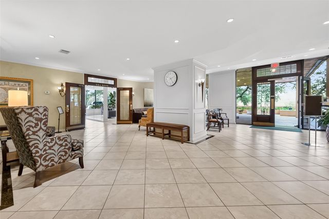 14655 Champion Forest Drive 502, Houston, TX 77069