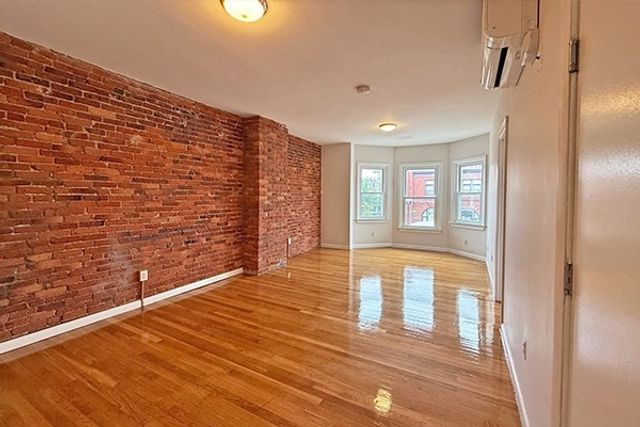 164 Broadway St 2, Somerville, MA 02145