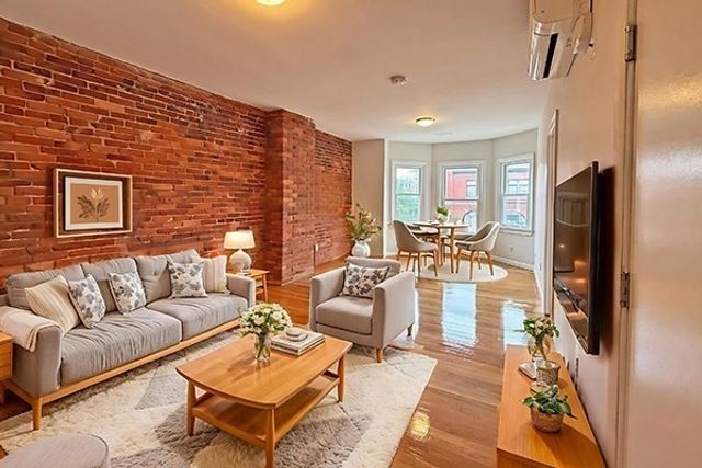 164 Broadway St 2, Somerville, MA 02145