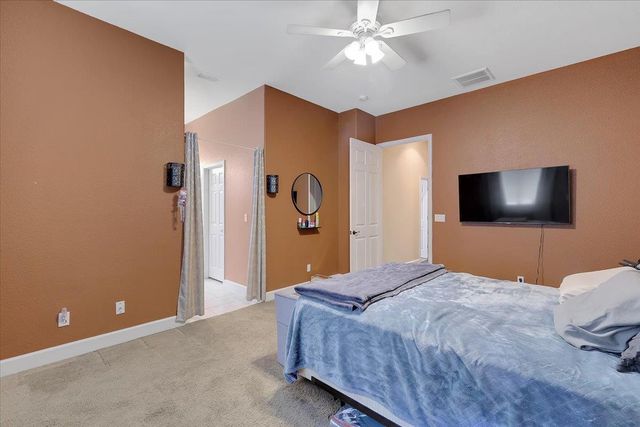1254 Jewelflower St, Plumas Lake, CA 95961