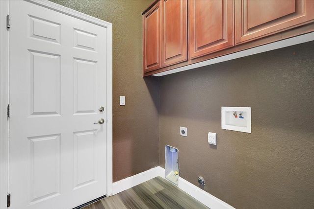 1254 Jewelflower St, Plumas Lake, CA 95961