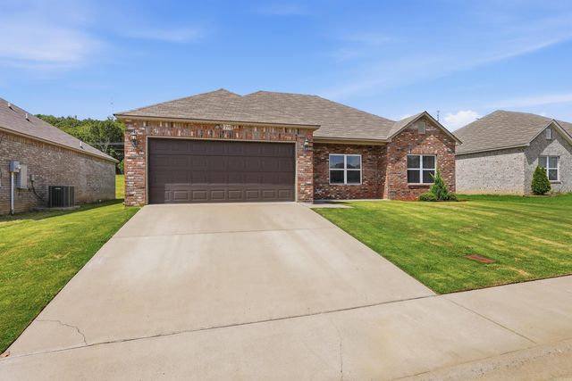 1210 Mae Lane, Conway, AR 72032