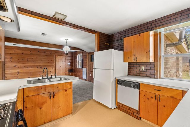 3417 N Cedar Street, North Little Rock, AR 72116