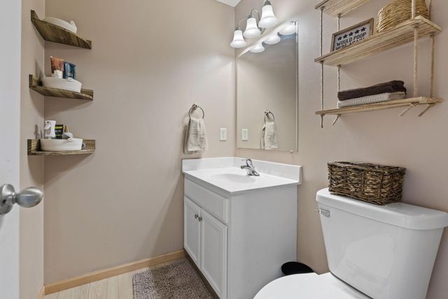 1493 Connecticut Drive SE, Lonsdale, MN 55046