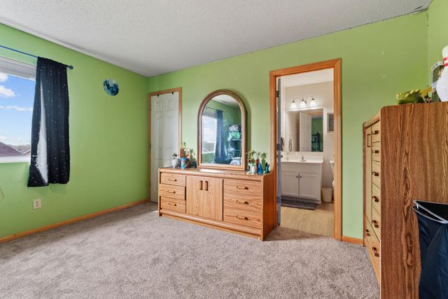 1493 Connecticut Drive SE, Lonsdale, MN 55046