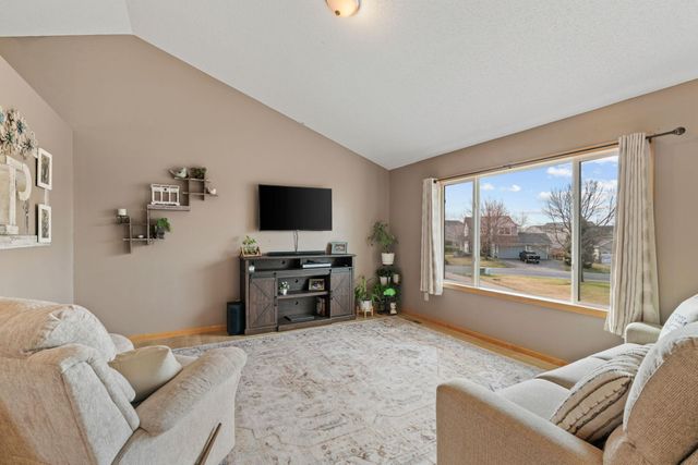 1493 Connecticut Drive SE, Lonsdale, MN 55046