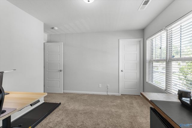 220 Sedgewick Drive, Owens Cross Roads, AL 35763