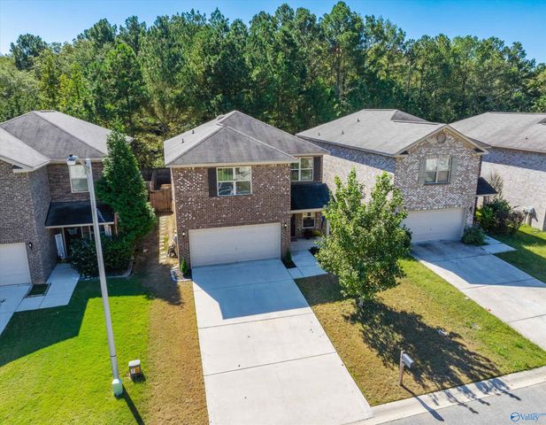 220 Sedgewick Drive, Owens Cross Roads, AL 35763