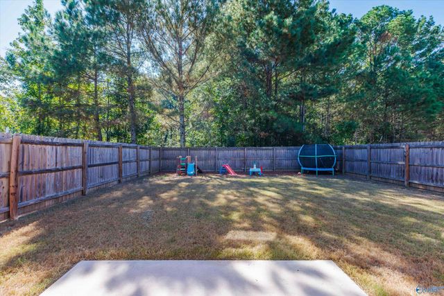 220 Sedgewick Drive, Owens Cross Roads, AL 35763