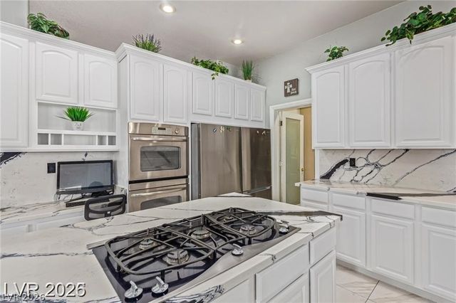 60 North Fogg Street, Las Vegas, NV 89110