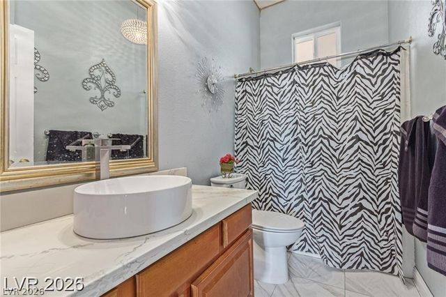 60 North Fogg Street, Las Vegas, NV 89110