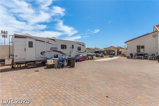 60 North Fogg Street, Las Vegas, NV 89110