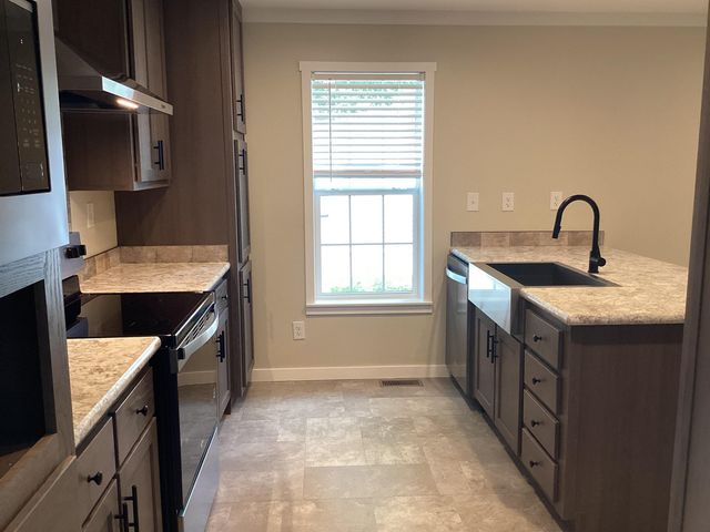 5 Garden Way, Troy, NH 03465