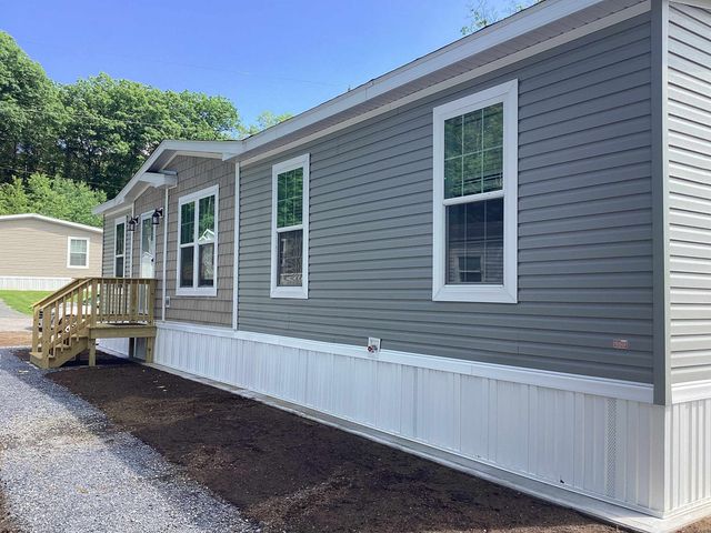 5 Garden Way, Troy, NH 03465