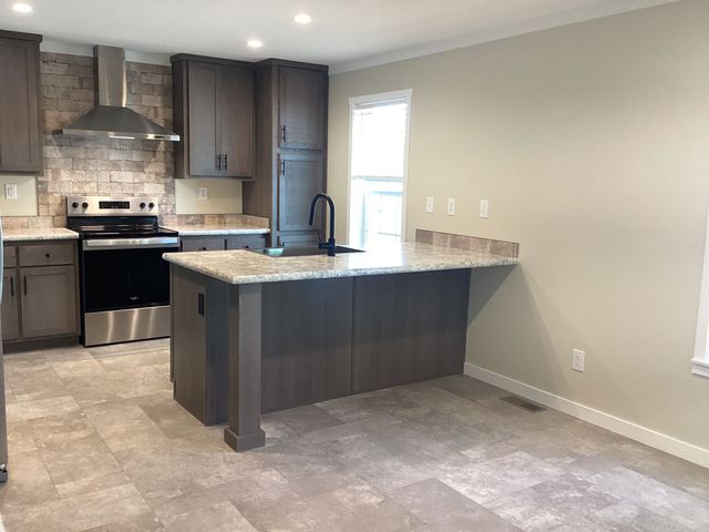 5 Garden Way, Troy, NH 03465