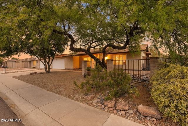 1095 N 87th Way, Scottsdale, AZ 85257