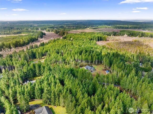 70 E Capital Peak Drive, Shelton, WA 98584