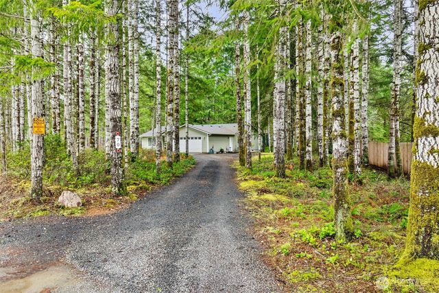 70 E Capital Peak Drive, Shelton, WA 98584