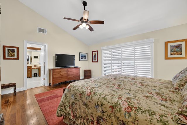1073 Harrington Way, Carmichael, CA 95608