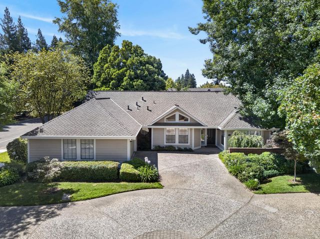 1073 Harrington Way, Carmichael, CA 95608