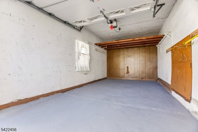 59 Pershing Rd, Clifton City, NJ 07013