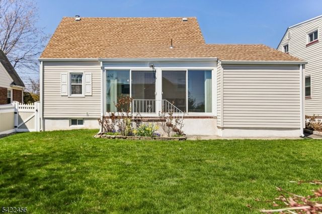59 Pershing Rd, Clifton City, NJ 07013
