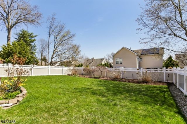 59 Pershing Rd, Clifton City, NJ 07013