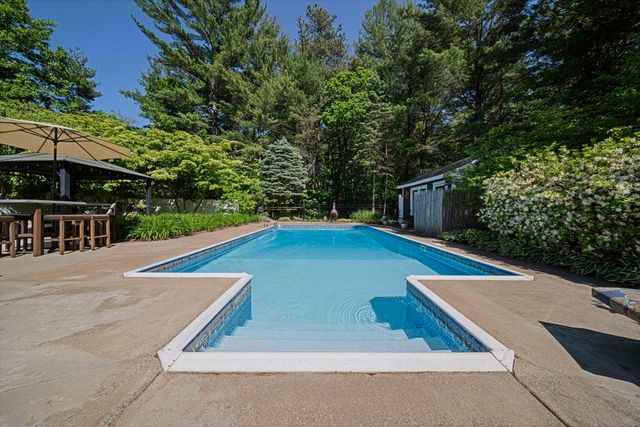 58 Shermans Waye, Marshfield, MA 02050