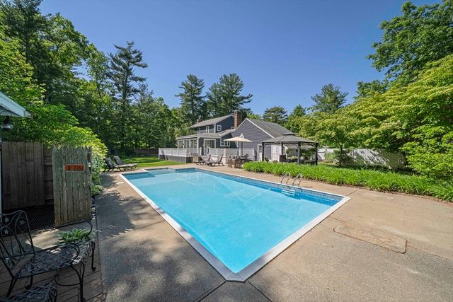 58 Shermans Waye, Marshfield, MA 02050