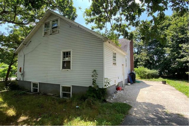 232 Berkshire Drive, Farmingville, NY 11738