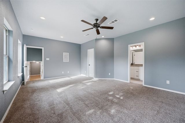 3824 S Timberline Drive, Fort Worth, TX 76119