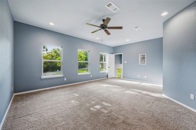 3824 S Timberline Drive, Fort Worth, TX 76119