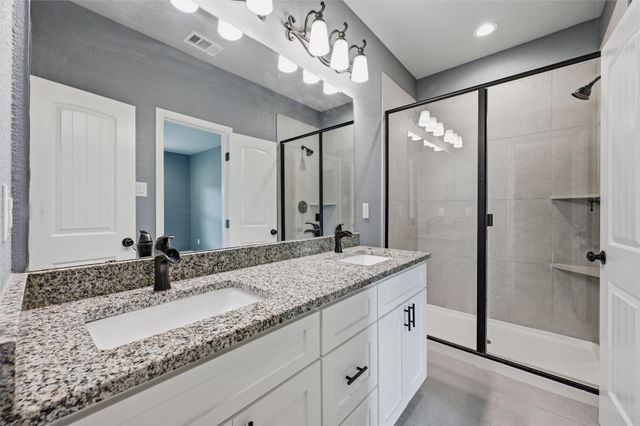 3824 S Timberline Drive, Fort Worth, TX 76119