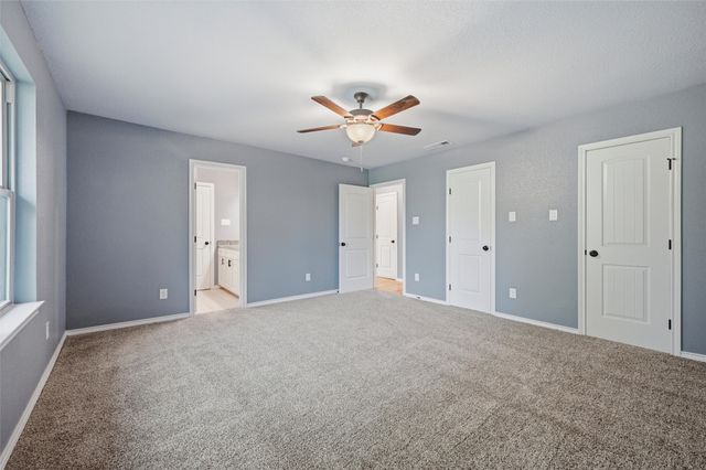 3824 S Timberline Drive, Fort Worth, TX 76119