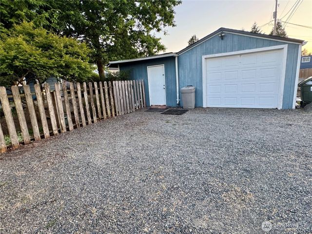5005 N 30th Street, Tacoma, WA 98407
