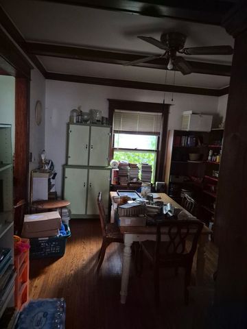 1027 Ridge Avenue, Rockford, IL 61103