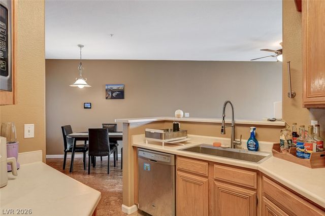 7143 South Durango Drive 307, Las Vegas, NV 89113