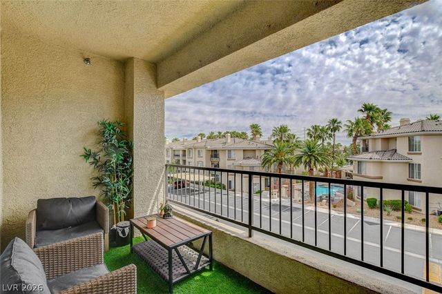 7143 South Durango Drive 307, Las Vegas, NV 89113