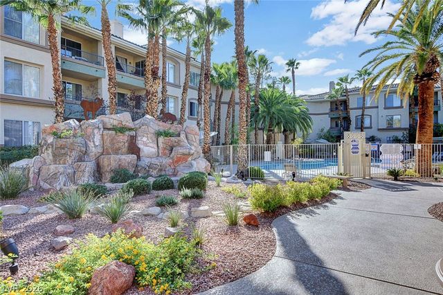 7143 South Durango Drive 307, Las Vegas, NV 89113
