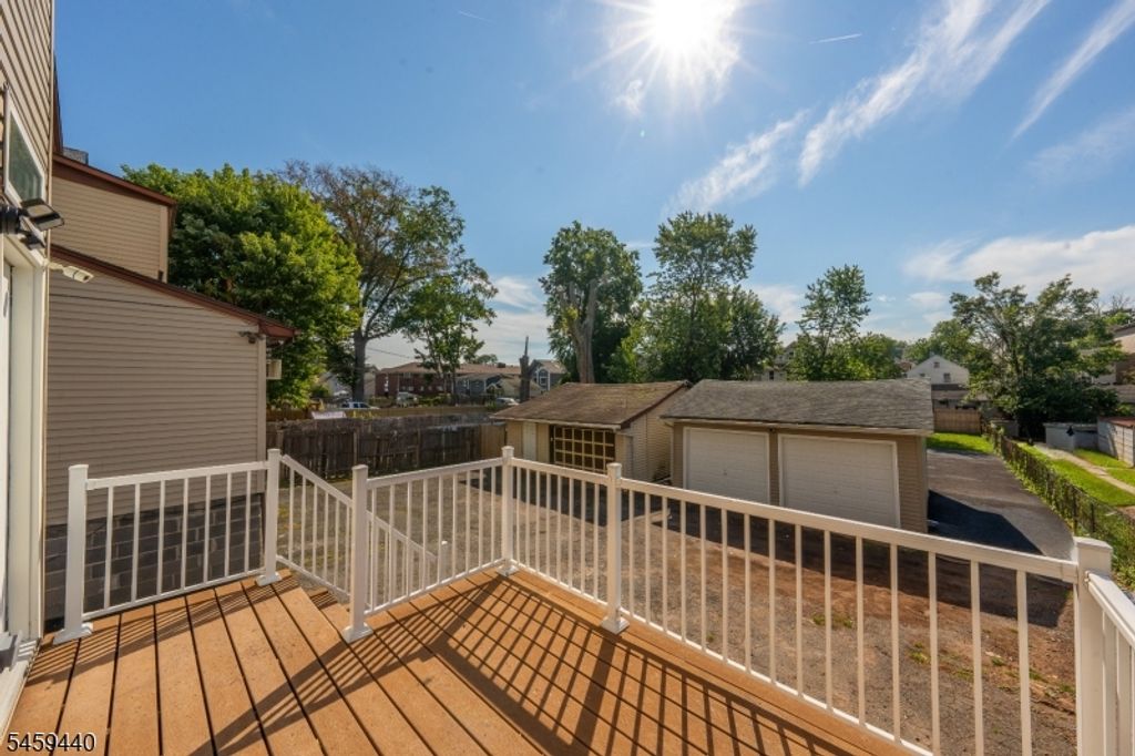 136 Elm St 2, Elizabeth City, NJ 07208 — photo 2