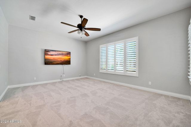 9378 W Via Montoya Drive, Peoria, AZ 85383