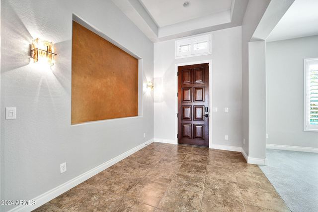 9378 W Via Montoya Drive, Peoria, AZ 85383