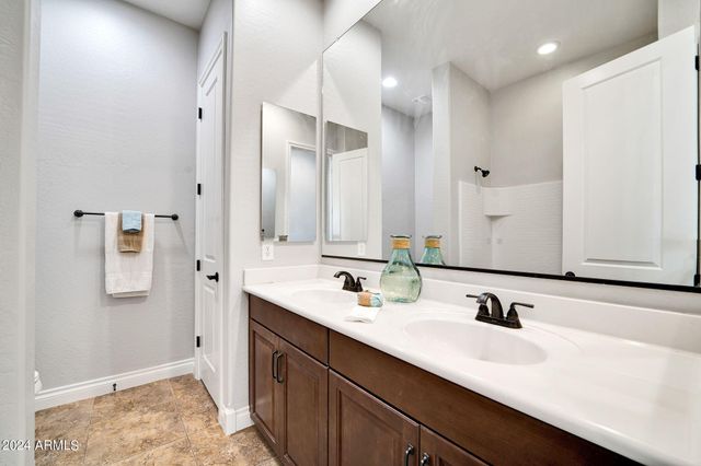 9378 W Via Montoya Drive, Peoria, AZ 85383